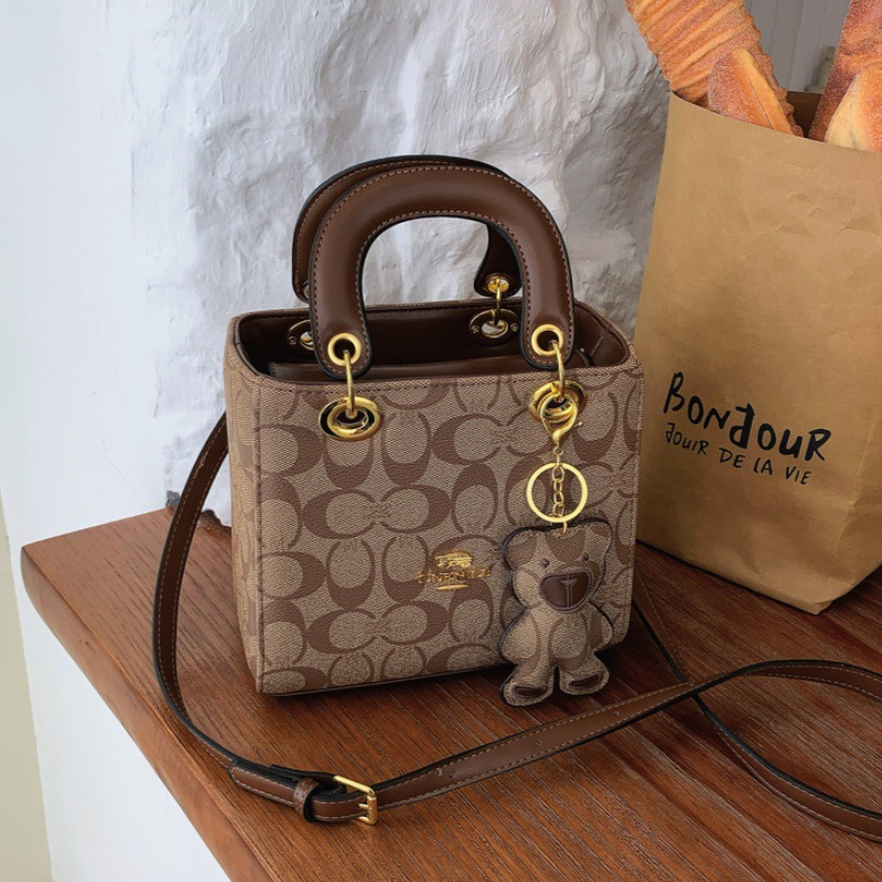 Women'S Bags At M&S - Luxe dameshandtas 2026 Nieuwe vintage klassieke